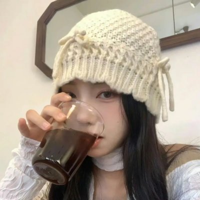 穴居男